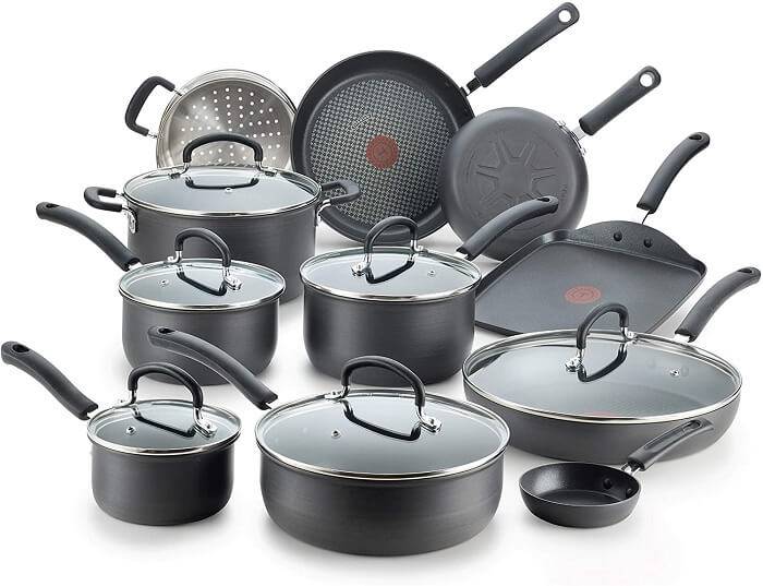 Best Titanium Cookwares Sets For 2022 3 T-Fal Ultimate Hard Anodized Cookware Set
