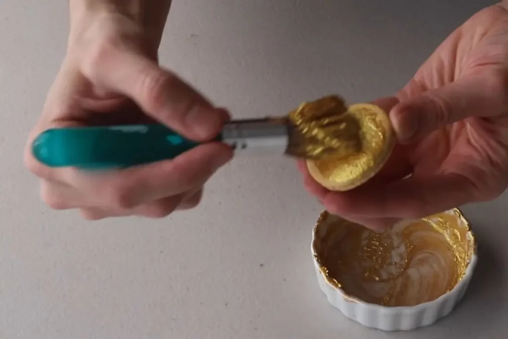 Gold Macarons - Step 9