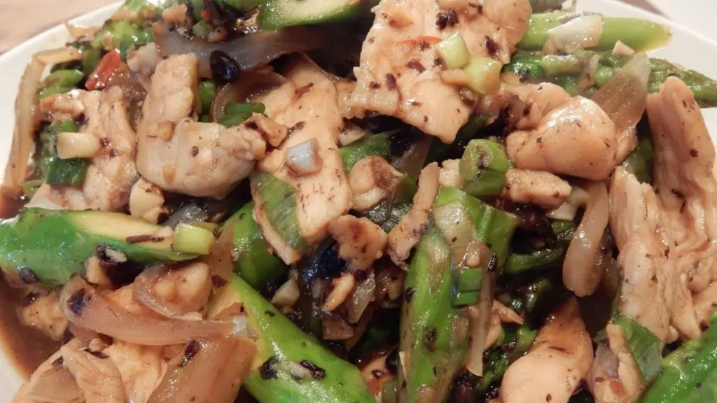 Saucy Chicken Asparagus with Red or Black Beans