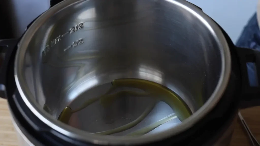 heating olive oild in instant pot