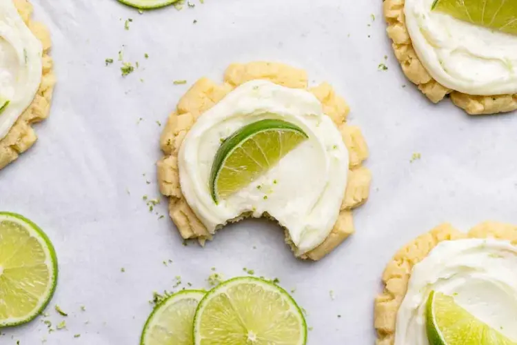 Crumbl Coconut Lime Cookies