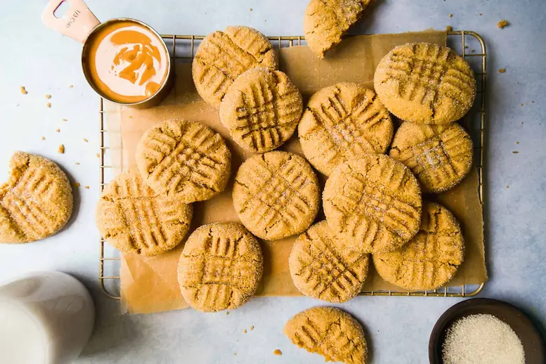 Peanut Butter Cookies with Almond Flour