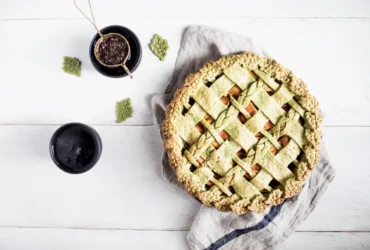 Matcha Pie With Peach Filling-1